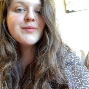 Meet your Posher, Justine